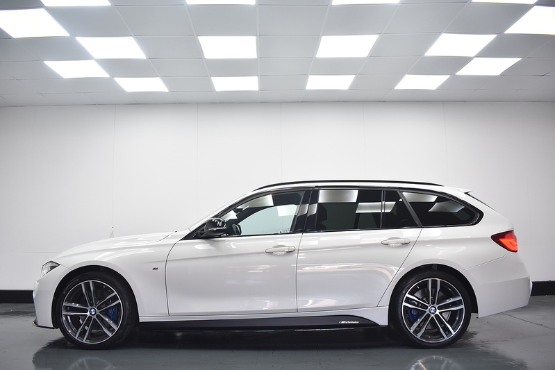 BMW 3 Series 320d M Sport Shadow Edition - U6226