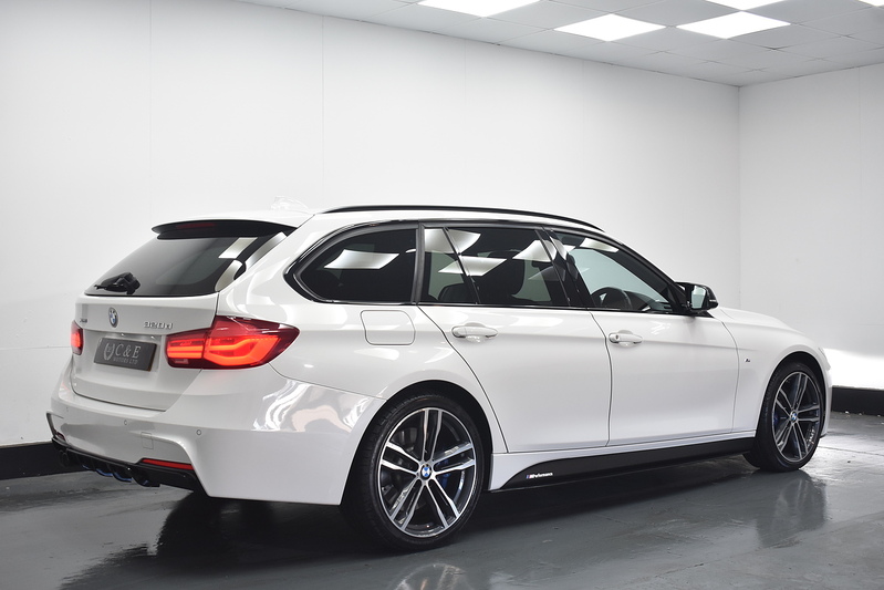 BMW 3 Series 320d M Sport Shadow Edition - U6226