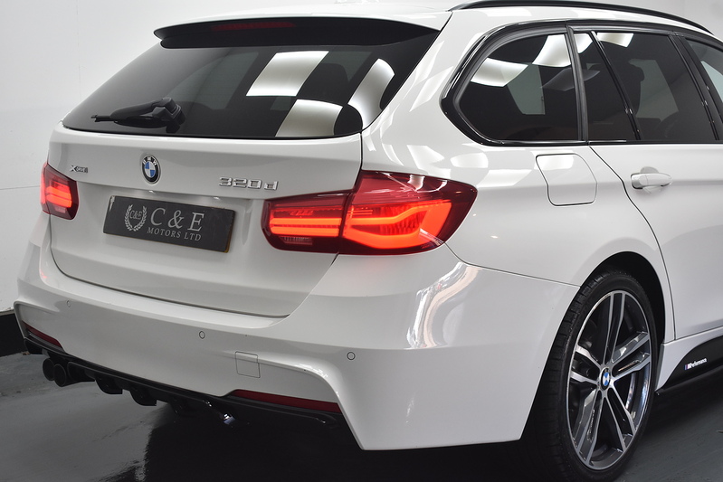 BMW 3 Series 320d M Sport Shadow Edition - U6226