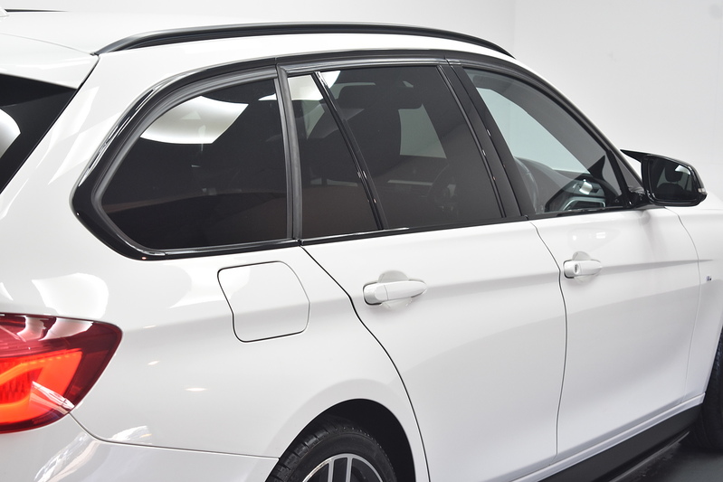 BMW 3 Series 320d M Sport Shadow Edition - U6226
