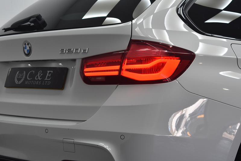 BMW 3 Series 320d M Sport Shadow Edition - U6226