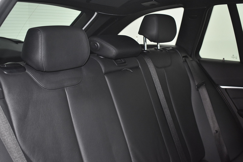 BMW 3 Series 320d M Sport Shadow Edition - U6226