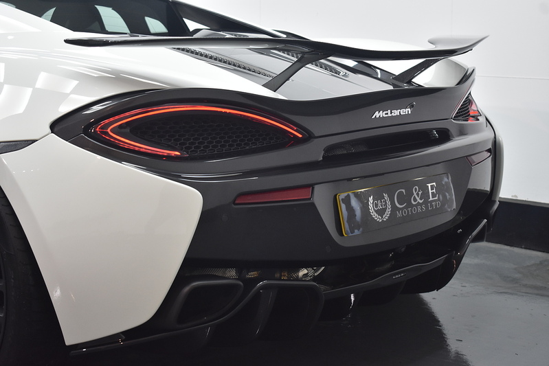 McLaren 570S V8 Ssg - U6230
