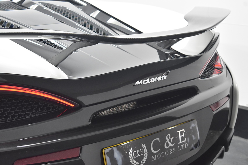 McLaren 570S V8 Ssg - U6230