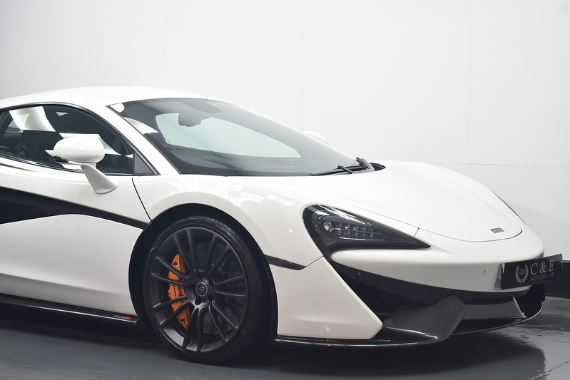 McLaren 570S V8 Ssg - U6230