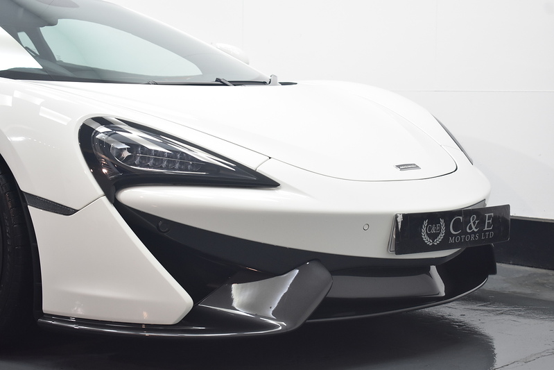 McLaren 570S V8 Ssg - U6230