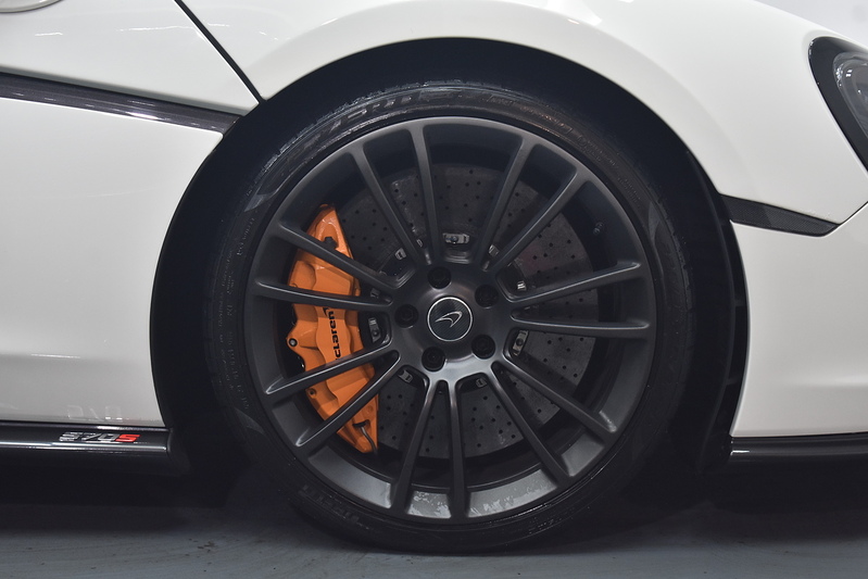 McLaren 570S V8 Ssg - U6230