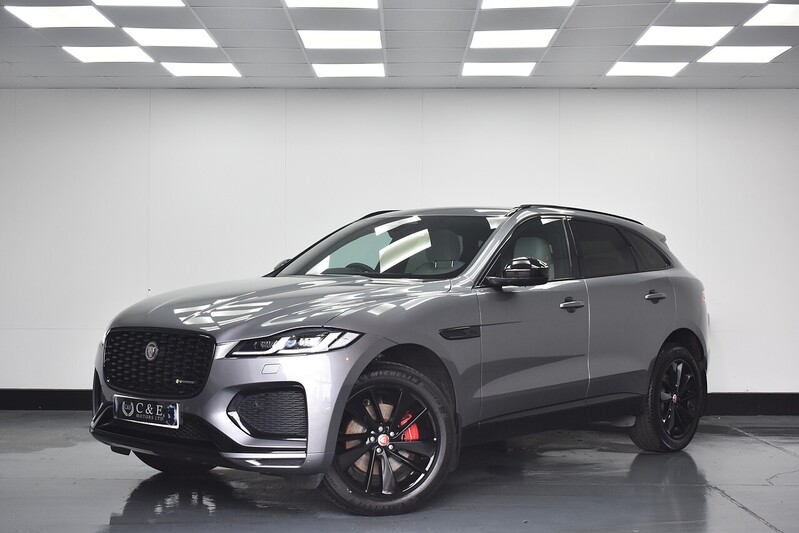 Jaguar F-PACE D200 MHEV R-Dynamic Black - U6252