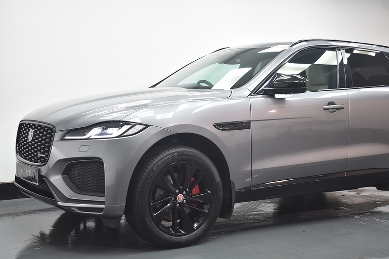 Jaguar F-PACE D200 MHEV R-Dynamic Black - U6252