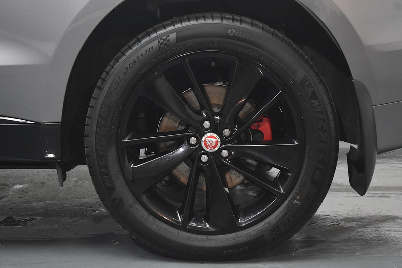 Jaguar F-PACE D200 MHEV R-Dynamic Black - U6252