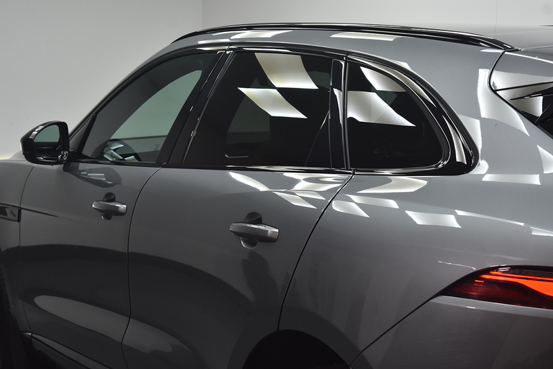 Jaguar F-PACE D200 MHEV R-Dynamic Black - U6252