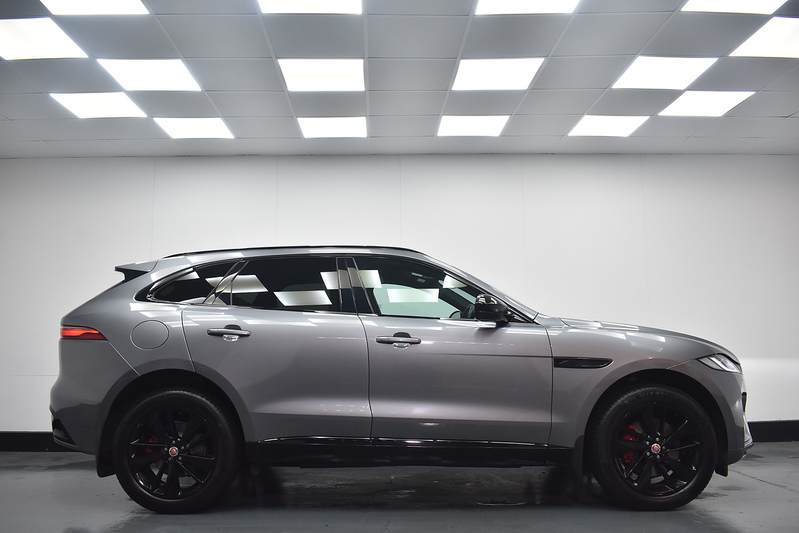 Jaguar F-PACE D200 MHEV R-Dynamic Black - U6252
