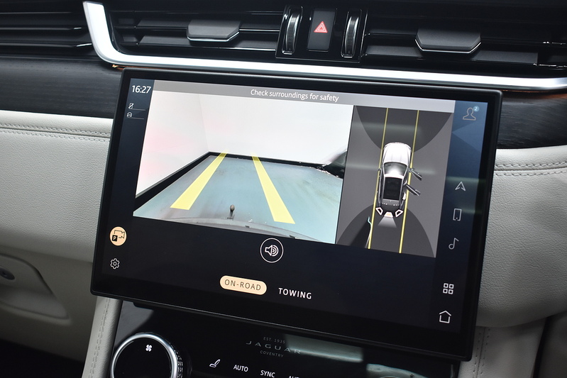 Jaguar F-PACE D200 MHEV R-Dynamic Black - U6252