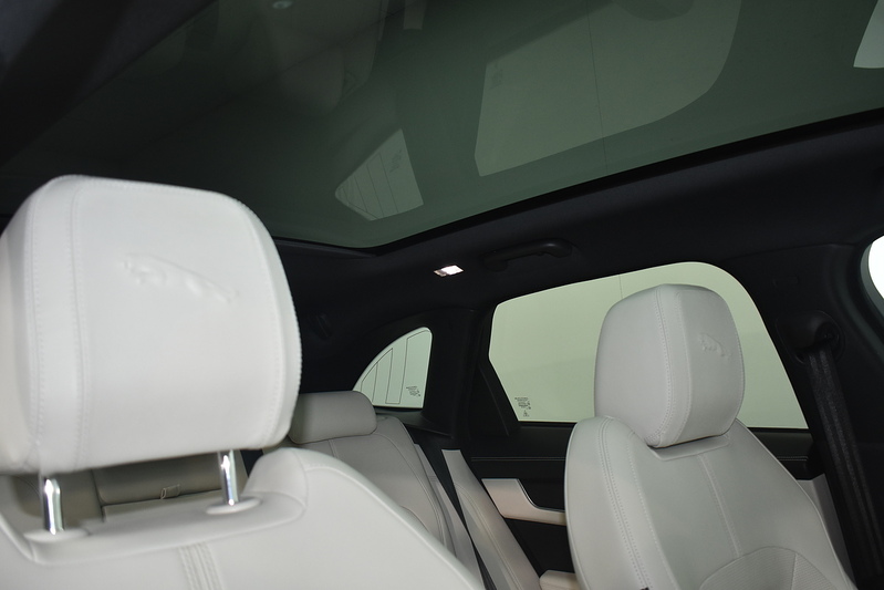 Jaguar F-PACE D200 MHEV R-Dynamic Black - U6252