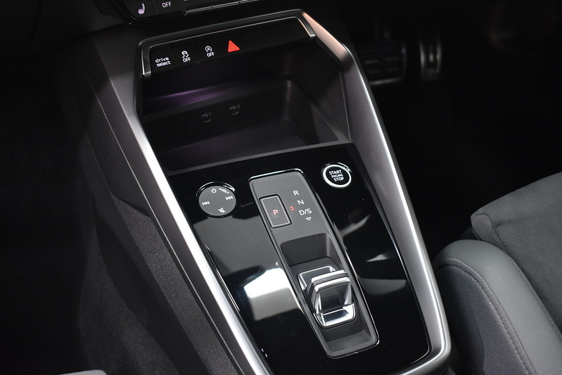 Audi A3 TFSI Edition 1 - U6253