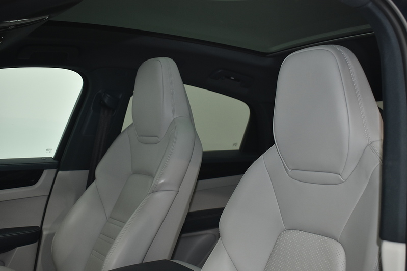 Porsche Cayenne T V6 - U6254