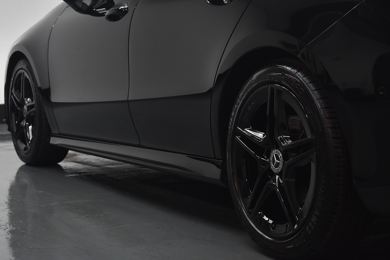 Mercedes-Benz CLA CLA200 AMG Line - U6266