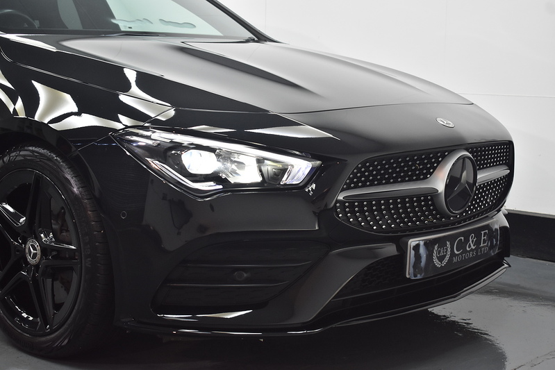 Mercedes-Benz CLA CLA200 AMG Line - U6266