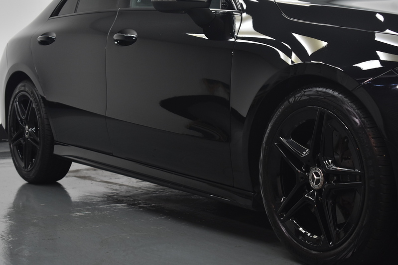 Mercedes-Benz CLA CLA200 AMG Line - U6266