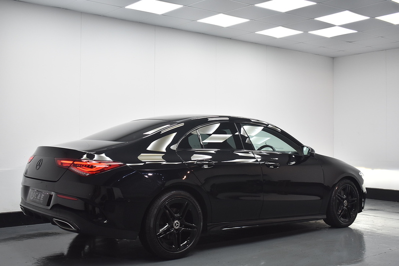Mercedes-Benz CLA CLA200 AMG Line - U6266