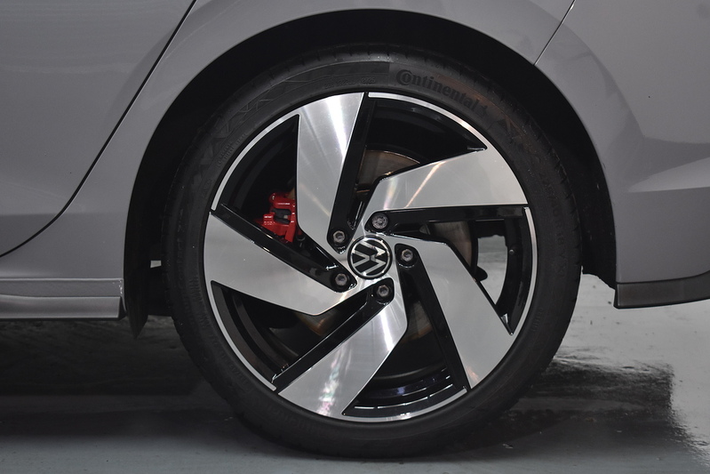 Volkswagen Golf TSI GTI - U6276