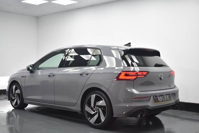 Volkswagen Golf TSI GTI - U6276