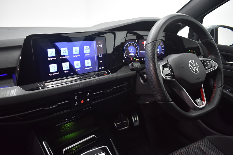 Volkswagen Golf TSI GTI - U6276