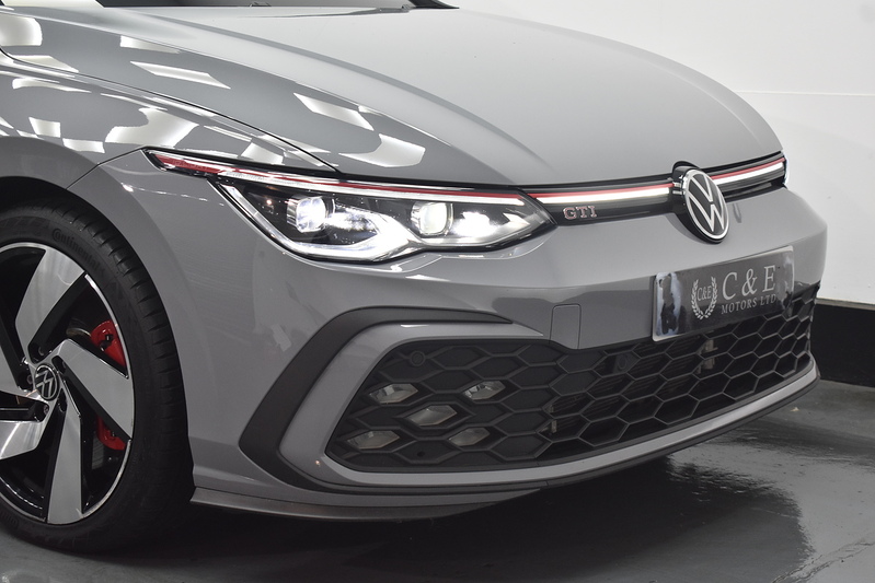 Volkswagen Golf TSI GTI - U6276