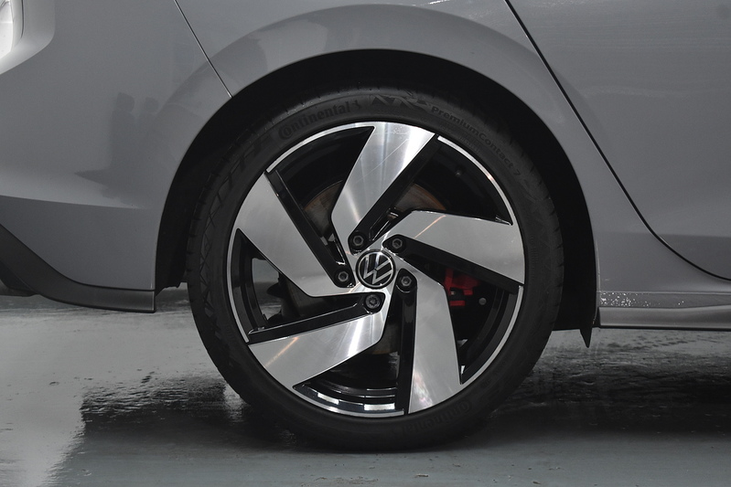 Volkswagen Golf TSI GTI - U6276