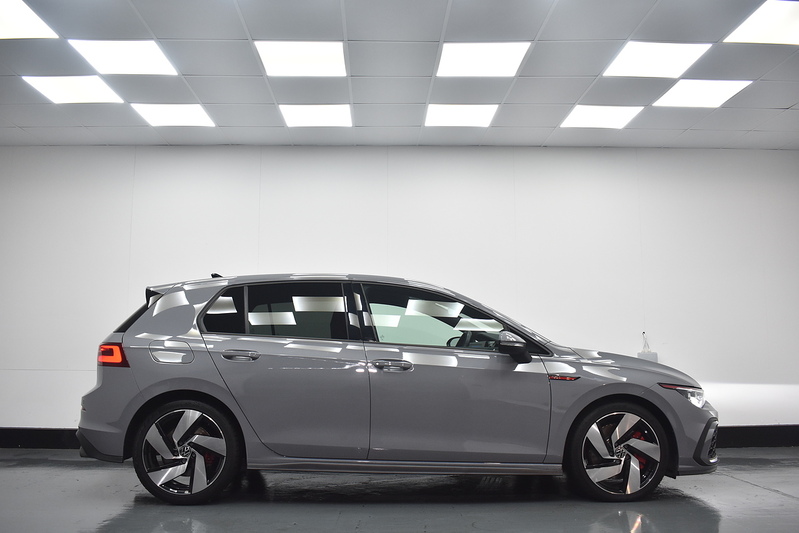 Volkswagen Golf TSI GTI - U6276