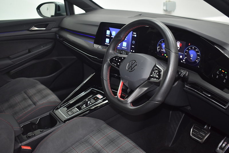 Volkswagen Golf TSI GTI - U6276