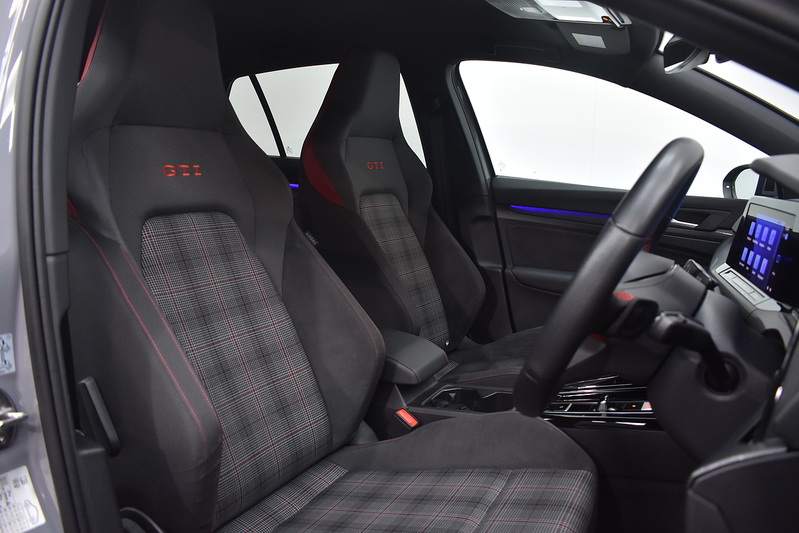 Volkswagen Golf TSI GTI - U6276