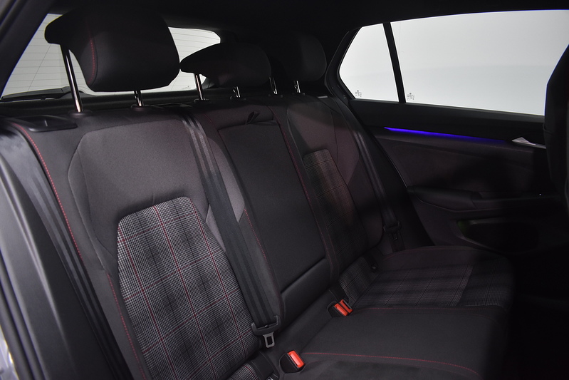 Volkswagen Golf TSI GTI - U6276