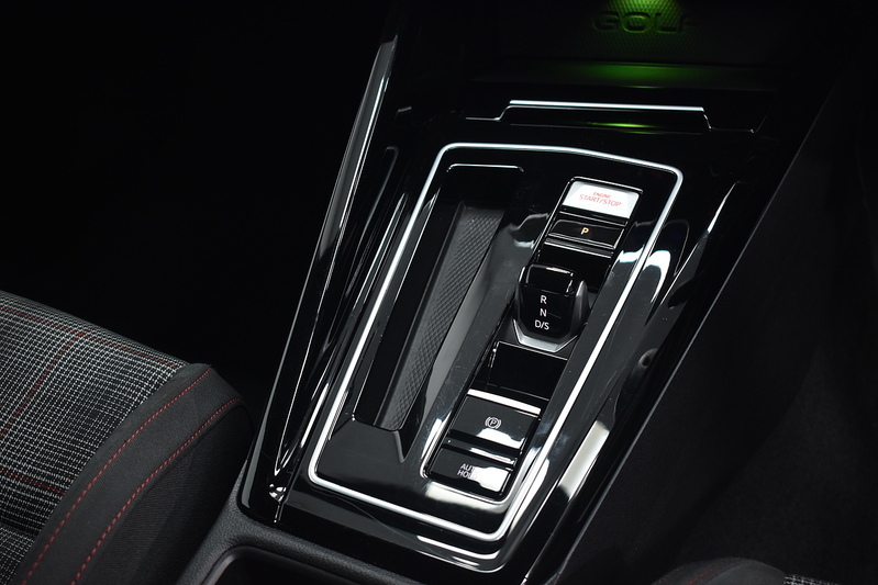 Volkswagen Golf TSI GTI - U6276