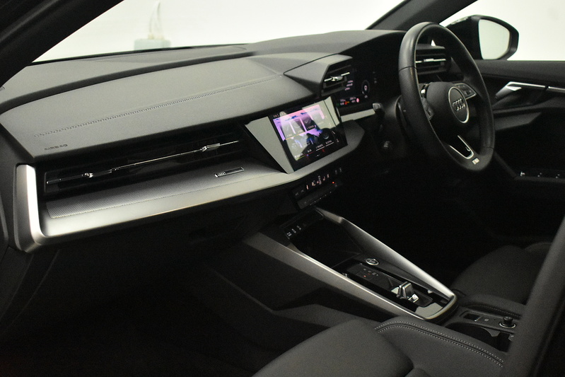 Audi A3 TFSI S line - U6278