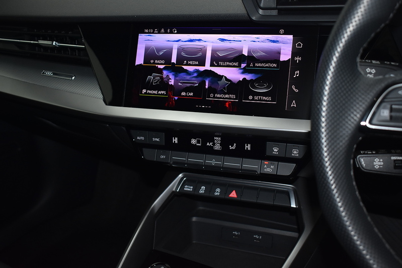 Audi A3 TFSI S line - U6278