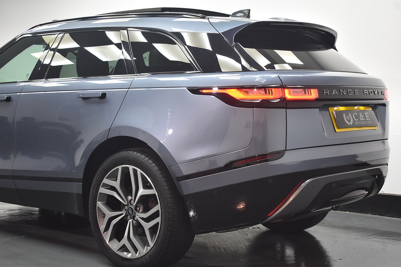 Land Rover Range Rover Velar D300 R-Dynamic HSE - U6280