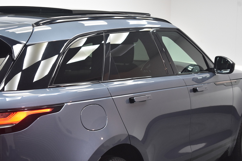 Land Rover Range Rover Velar D300 R-Dynamic HSE - U6280