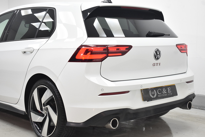 Volkswagen Golf TSI GTI - U6282
