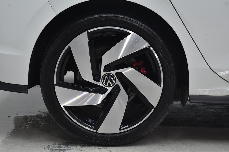Volkswagen Golf TSI GTI - U6282