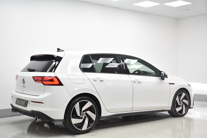 Volkswagen Golf TSI GTI - U6282