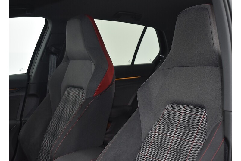 Volkswagen Golf TSI GTI - U6282