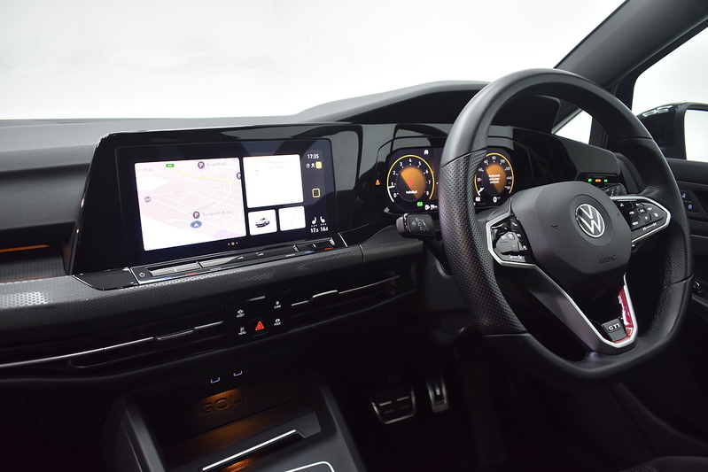 Volkswagen Golf TSI GTI - U6282