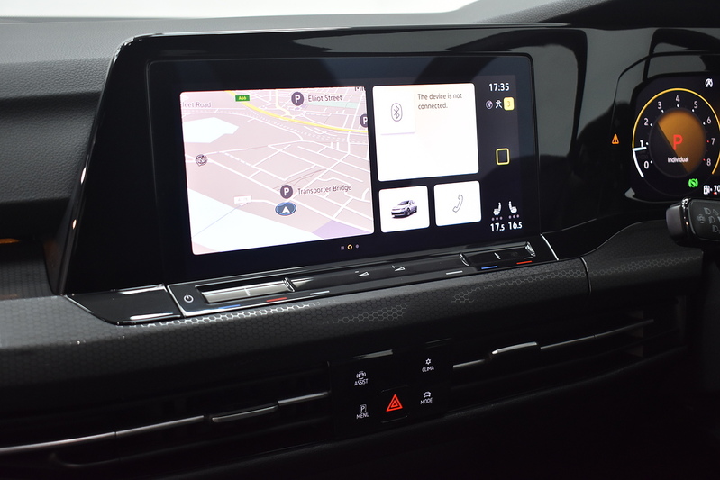 Volkswagen Golf TSI GTI - U6282