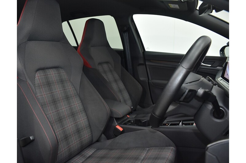 Volkswagen Golf TSI GTI - U6282