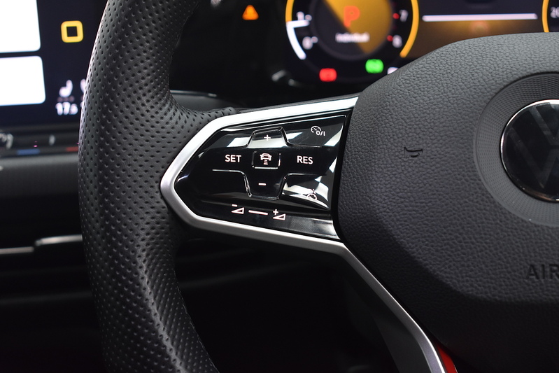 Volkswagen Golf TSI GTI - U6282