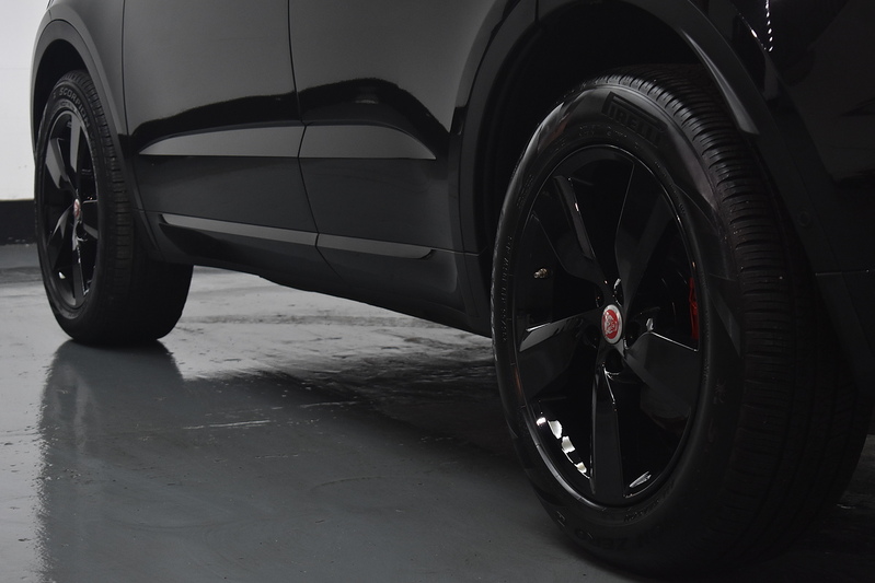 Jaguar E-PACE D180 R-Dynamic SE - U6287