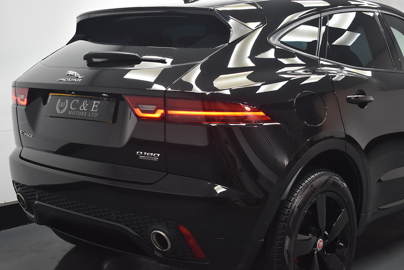 Jaguar E-PACE D180 R-Dynamic SE - U6287