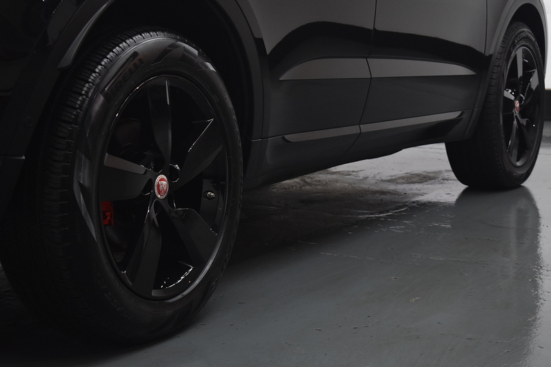 Jaguar E-PACE D180 R-Dynamic SE - U6287