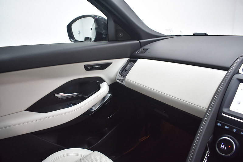 Jaguar E-PACE D180 R-Dynamic SE - U6287